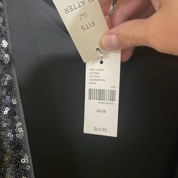 Lane Bryant black sequin wrap top size 26/28 - Picture 2 of 2